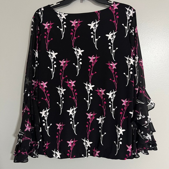 Alfani Black Pink dark Floral Bell Sleeve Blouse Medium flowy romantic dressy - Picture 9 of 9